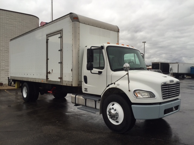 2008 Freightliner M260 - Truck Country