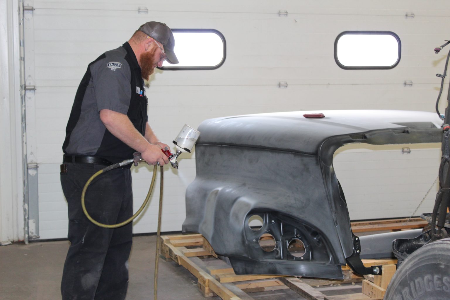 SemiTruck Body Shop Shullsburg, WI Truck Country