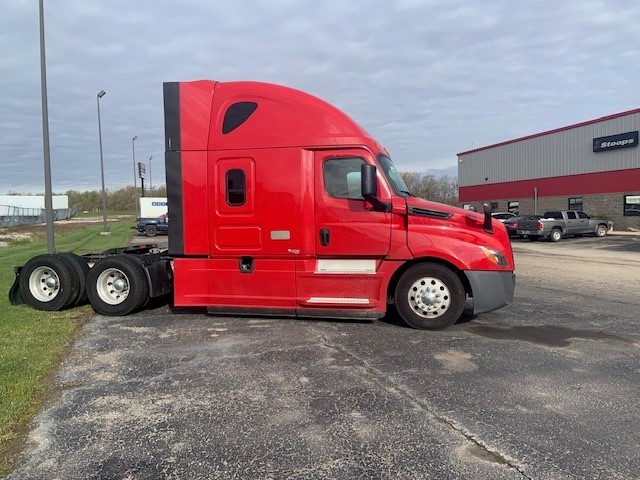 2020 Freightliner PT126 - Truck Country