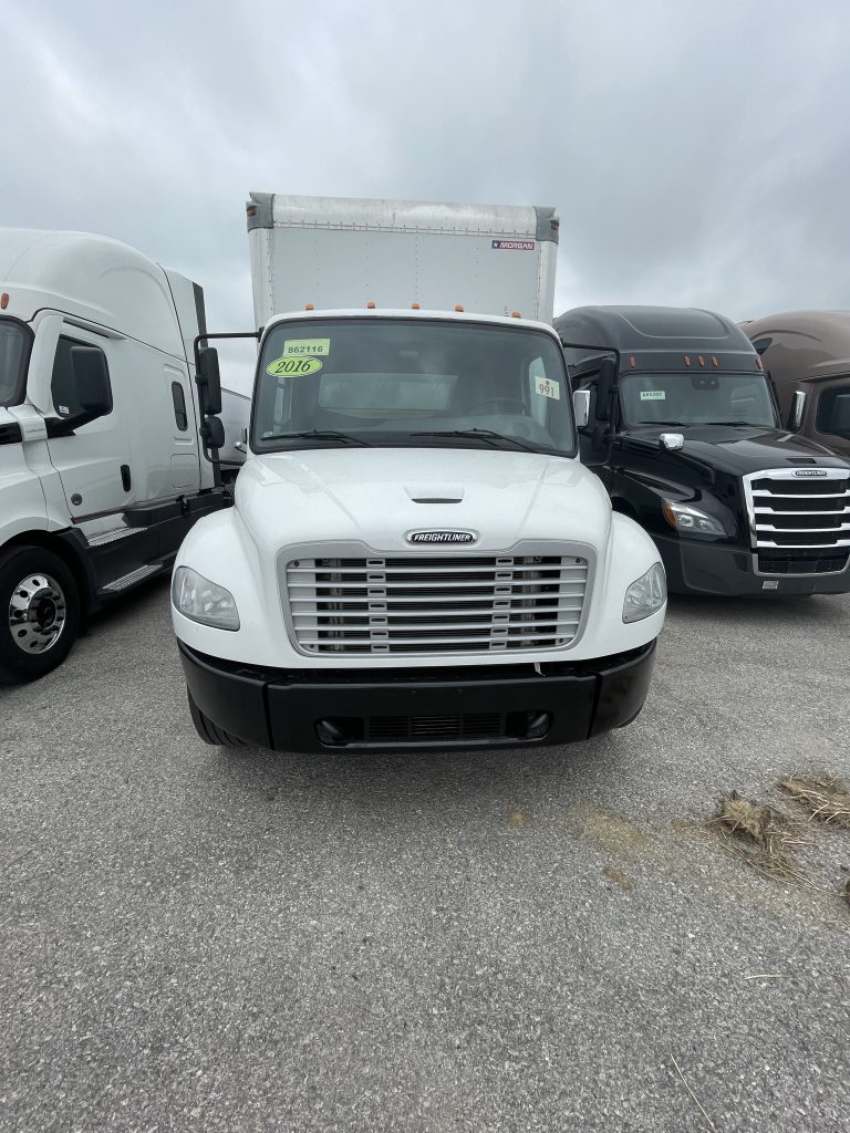 2016 Freightliner M2 106 - Truck Country