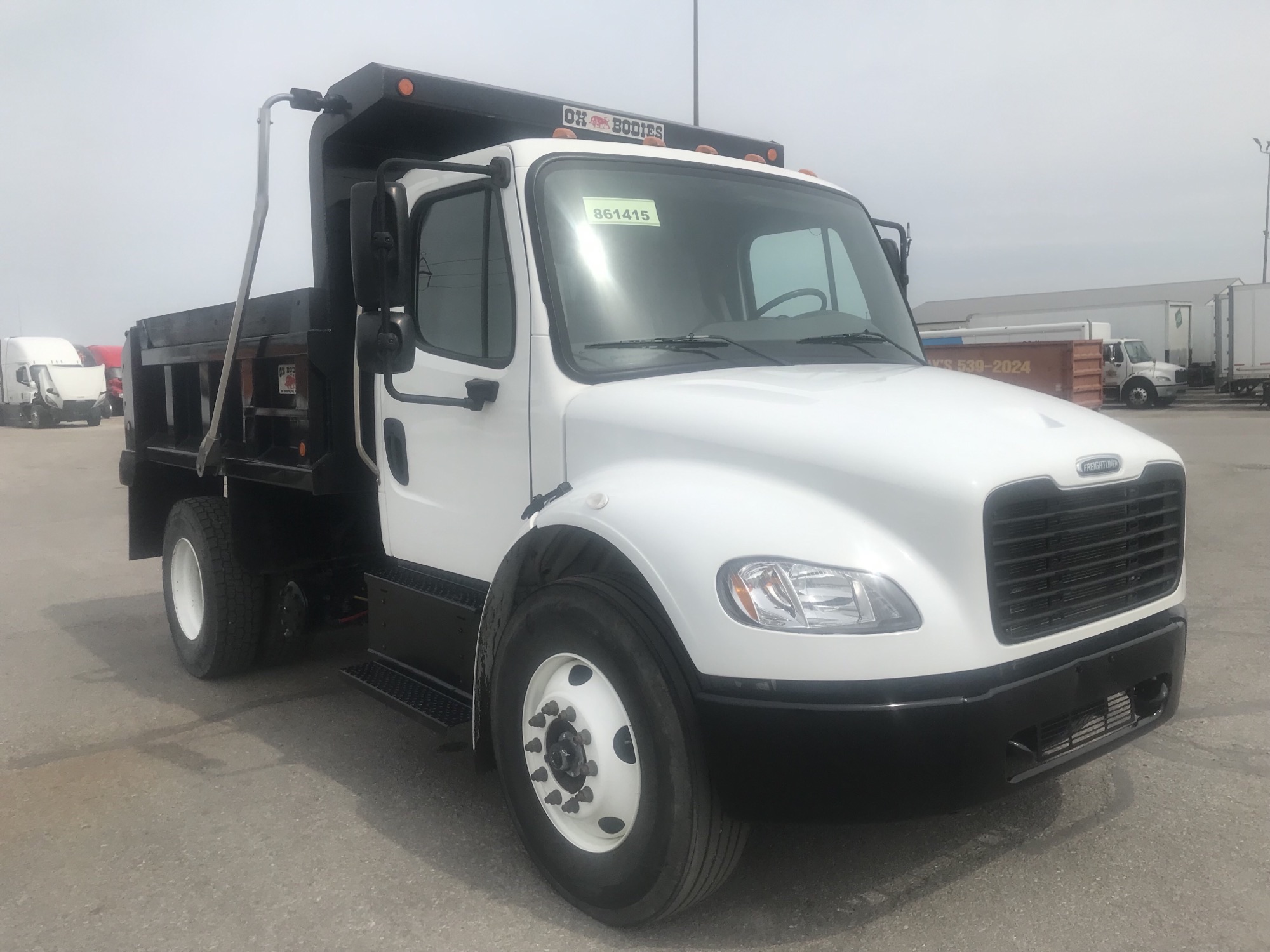 2021 Freightliner M2 106 - Truck Country