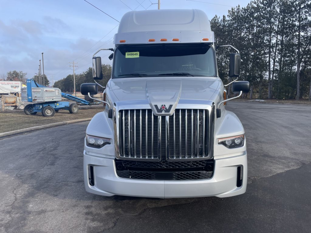 2024 Western Star 57X Truck Country