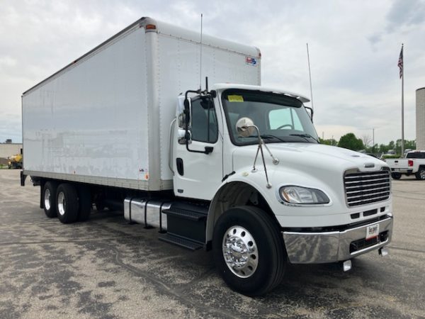 2017 Freightliner M280 - Truck Country