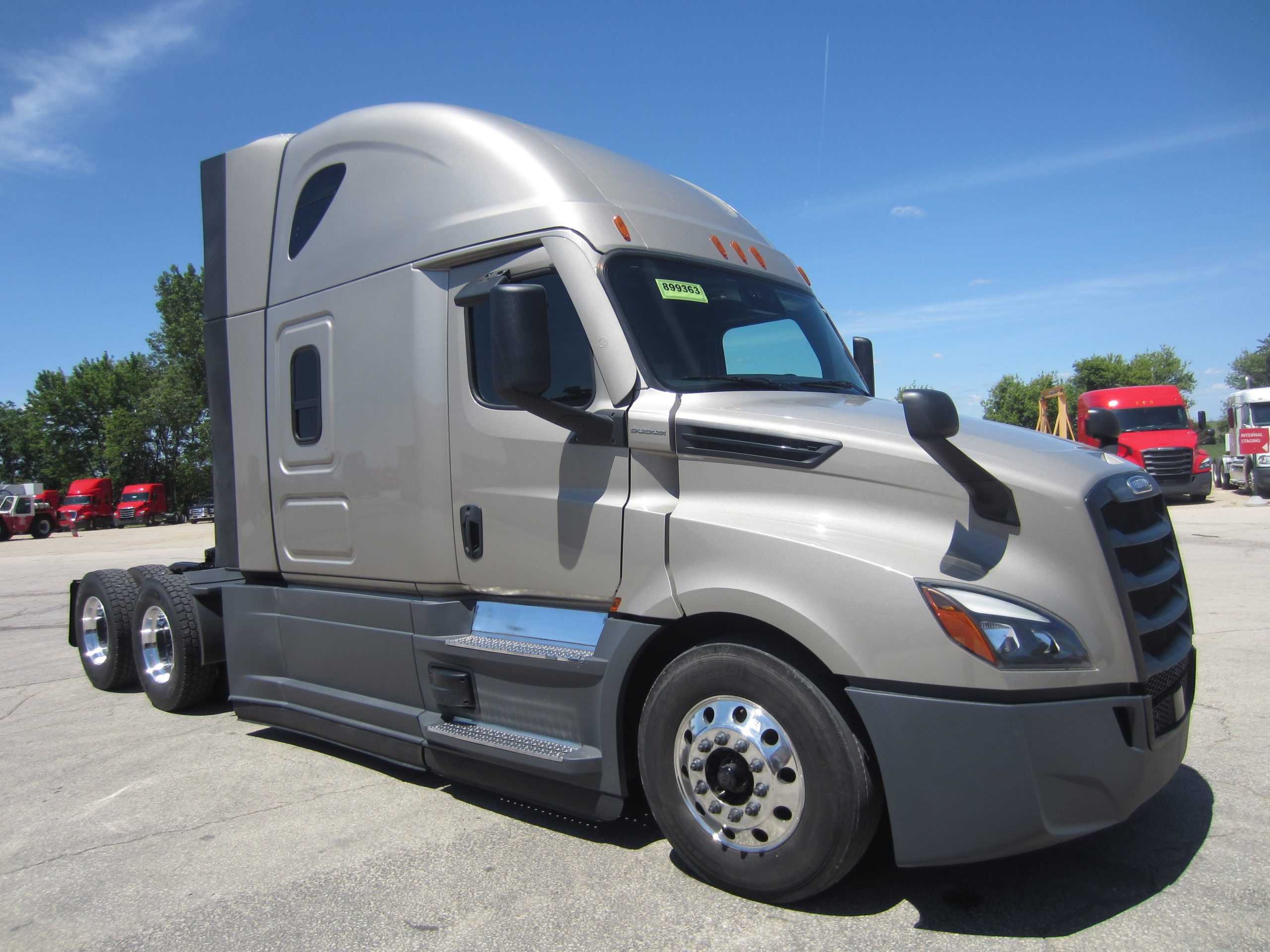 2022 Freightliner PT126 - image 3 of 6