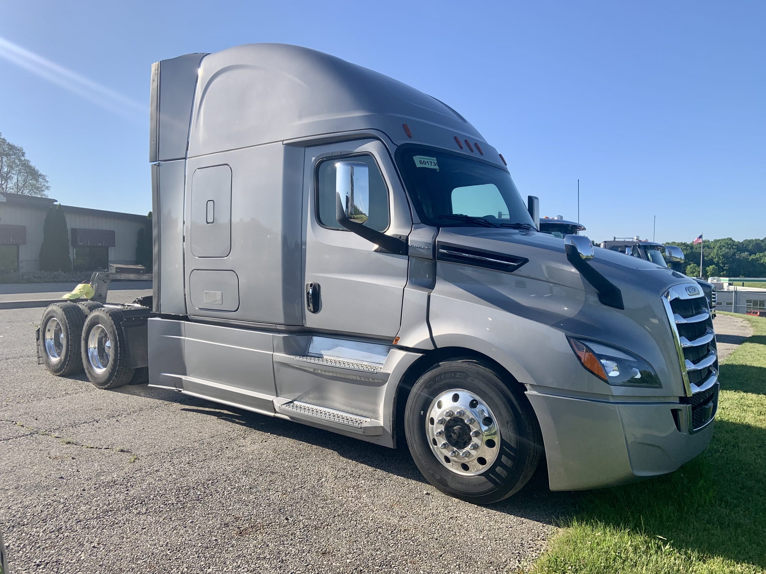 2019 Freightliner PT126 - image 4 of 6