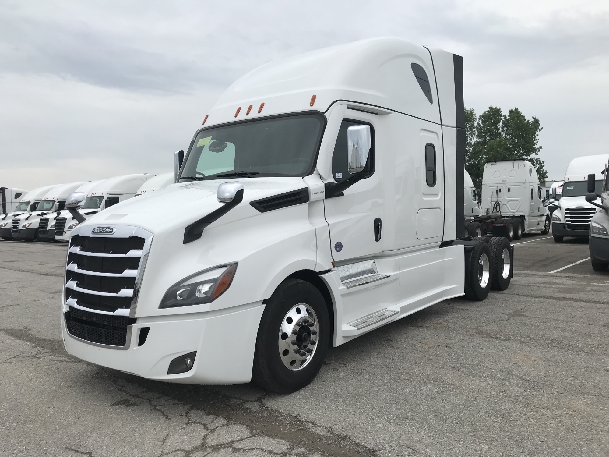 2023 Freightliner PT126 - image 1 of 6