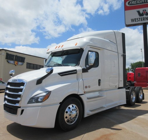 2025 Freightliner PT126 - image 1 of 6