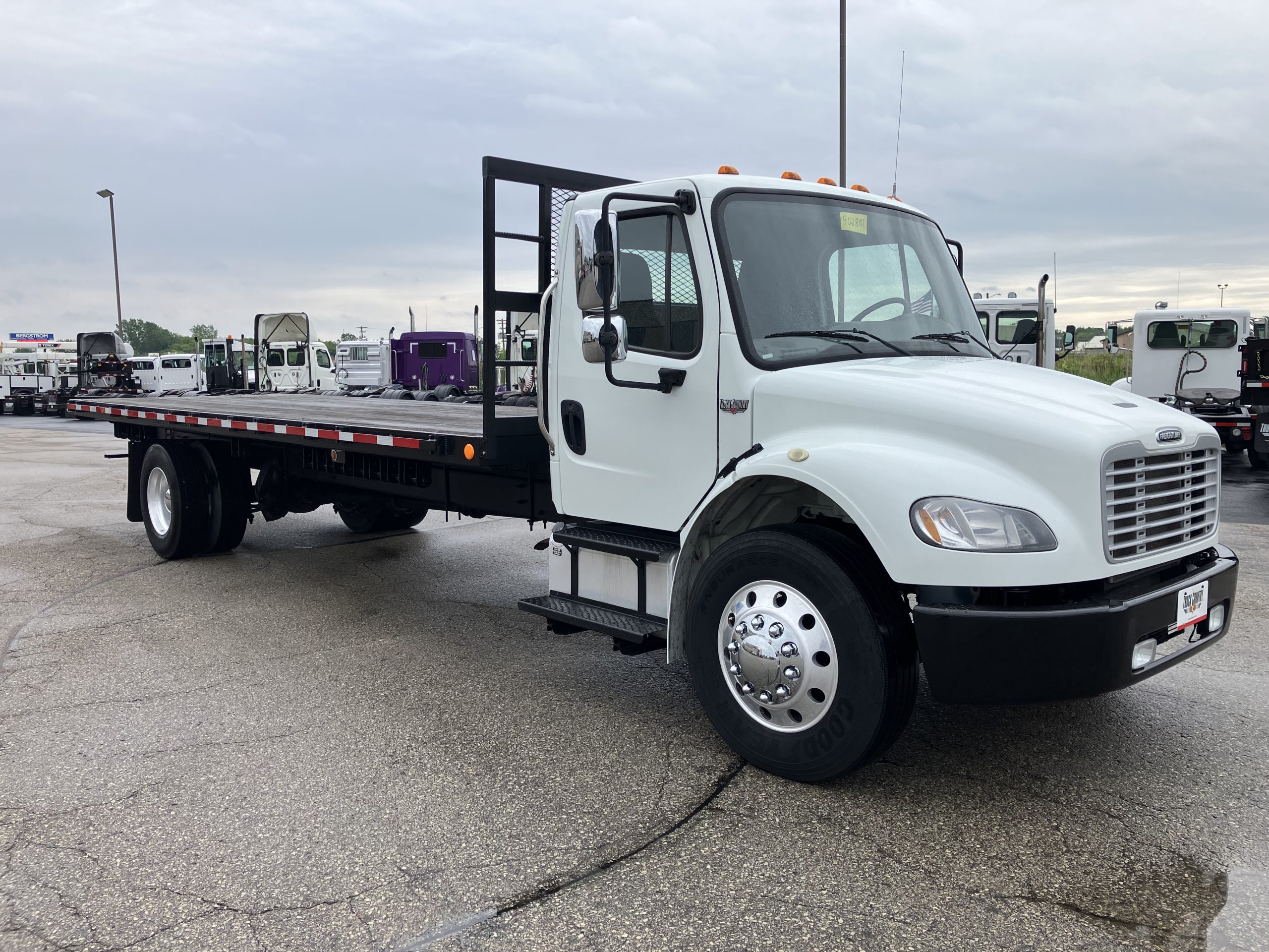 2019 Freightliner M270 - image 2 of 4