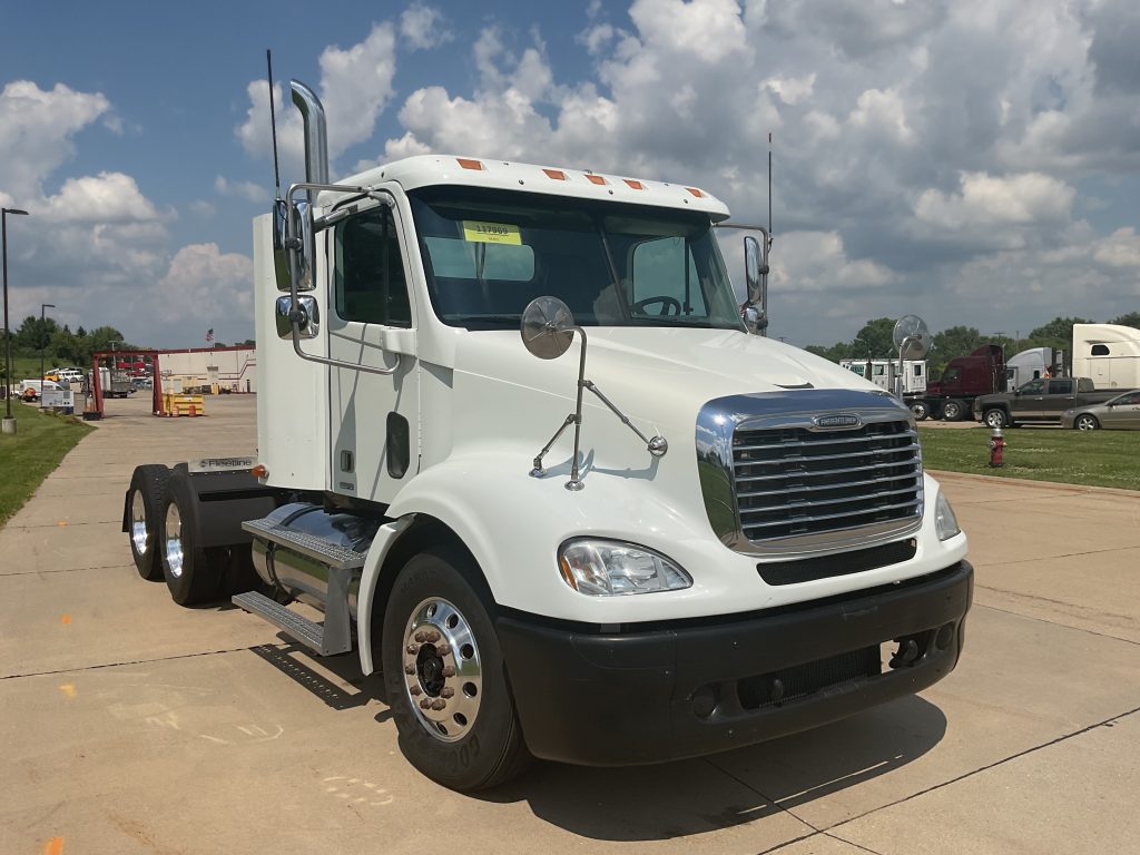 2006 Freightliner C112 - Truck Country