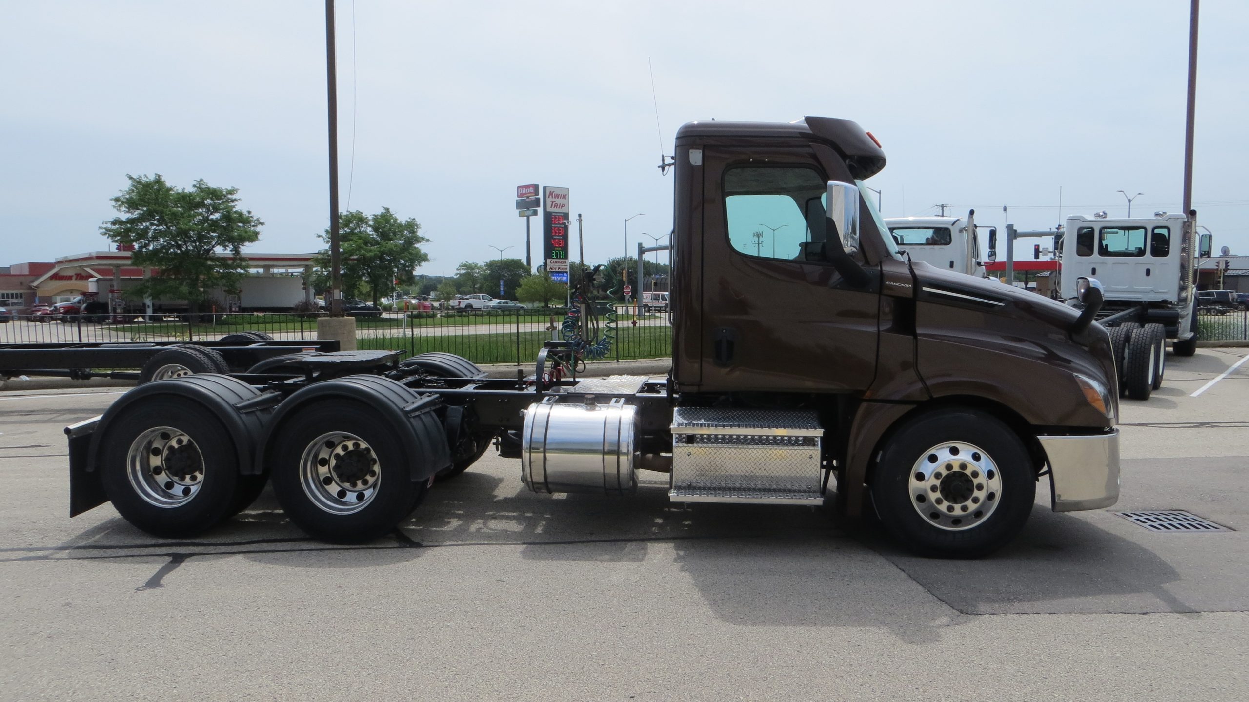 2020 Freightliner PT126 - image 6 of 6