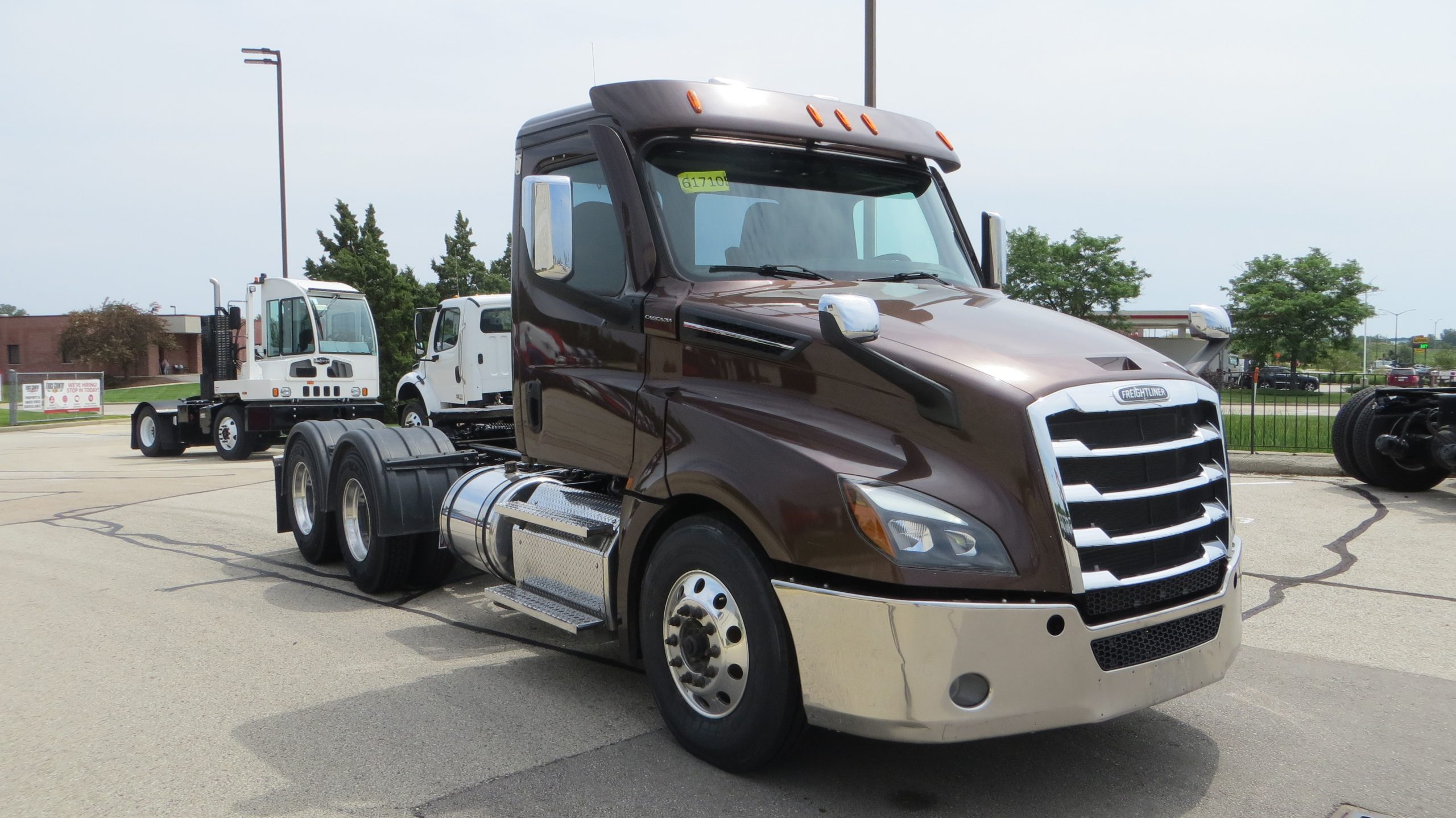 2020 Freightliner PT126 - image 3 of 6