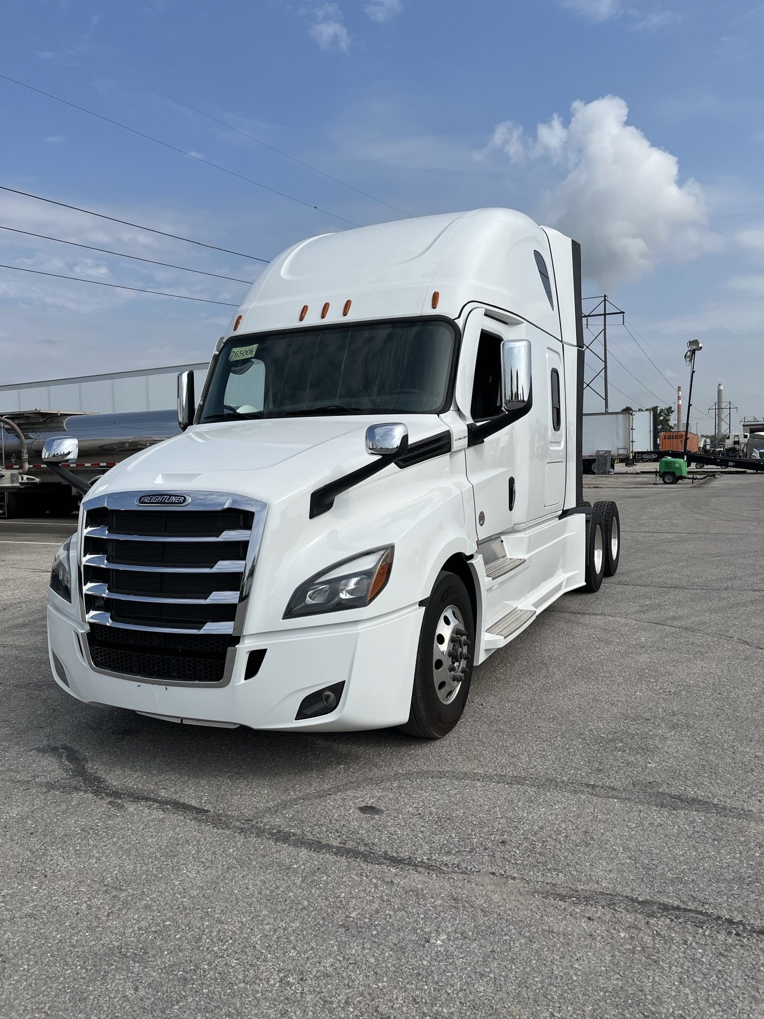 2023 Freightliner PT126 - image 1 of 6