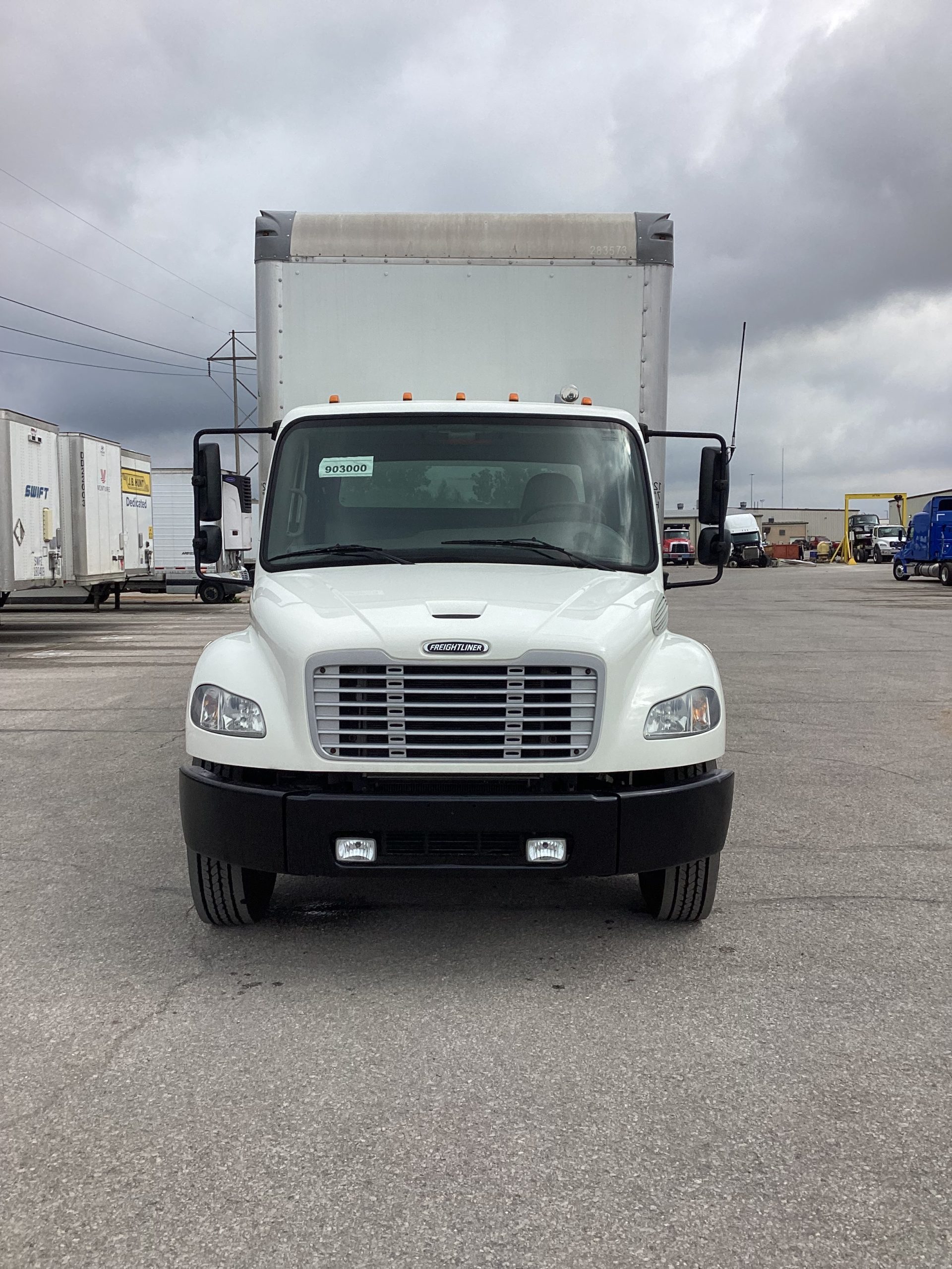 2020 Freightliner M2 106 - image 3 of 6