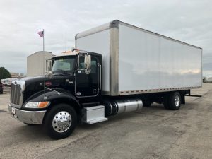 2018 Peterbilt 337 068PM00000H3SAv