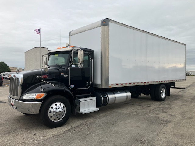 2018 Peterbilt 337 - image 1 of 5