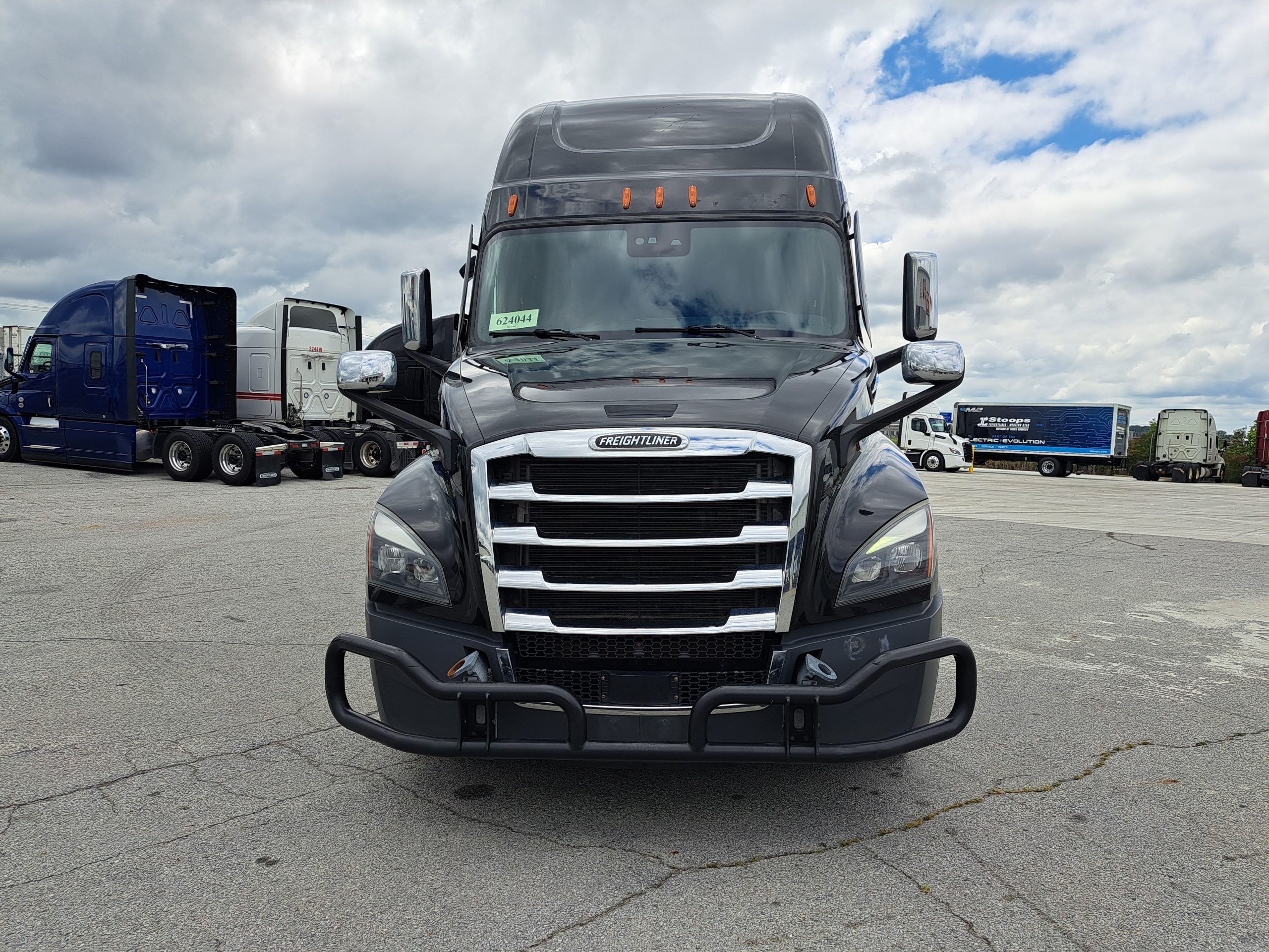 2020 Freightliner PT126 - image 2 of 6