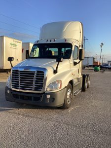 2018 Freightliner CA125 068PM00000HFqyz