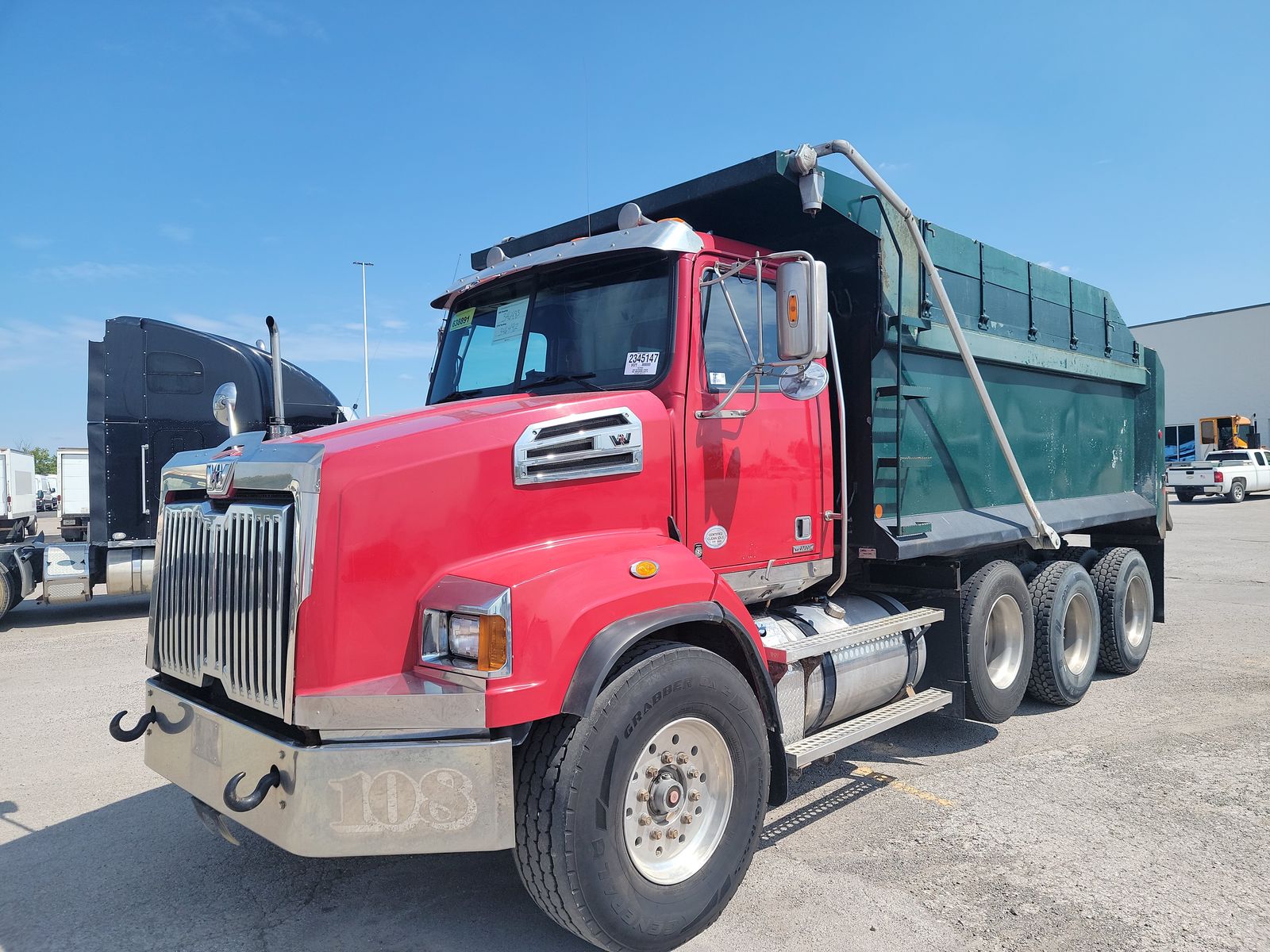 2020 Western Star 4700SB - image 1 of 1