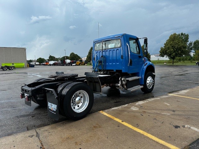 2017 Freightliner M270 - image 3 of 5