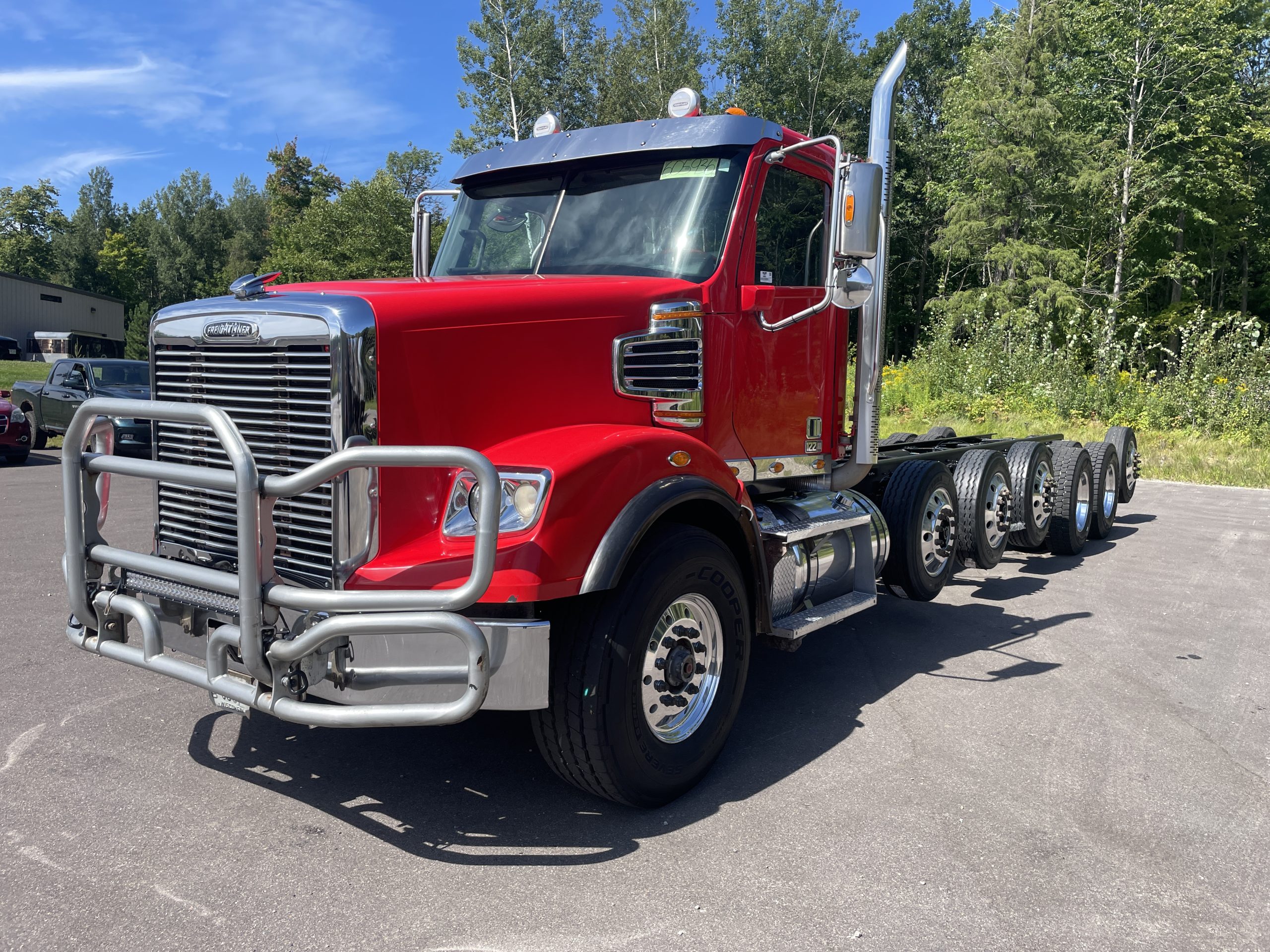 2019 Freightliner 122SD - image 1 of 6