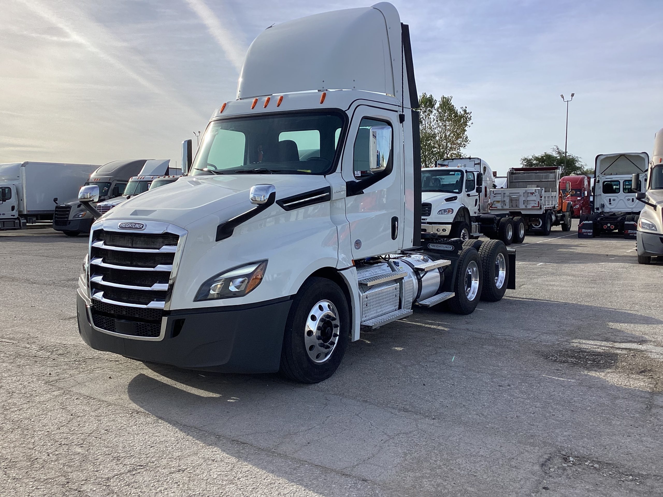 2020 Freightliner PT126 - image 1 of 6