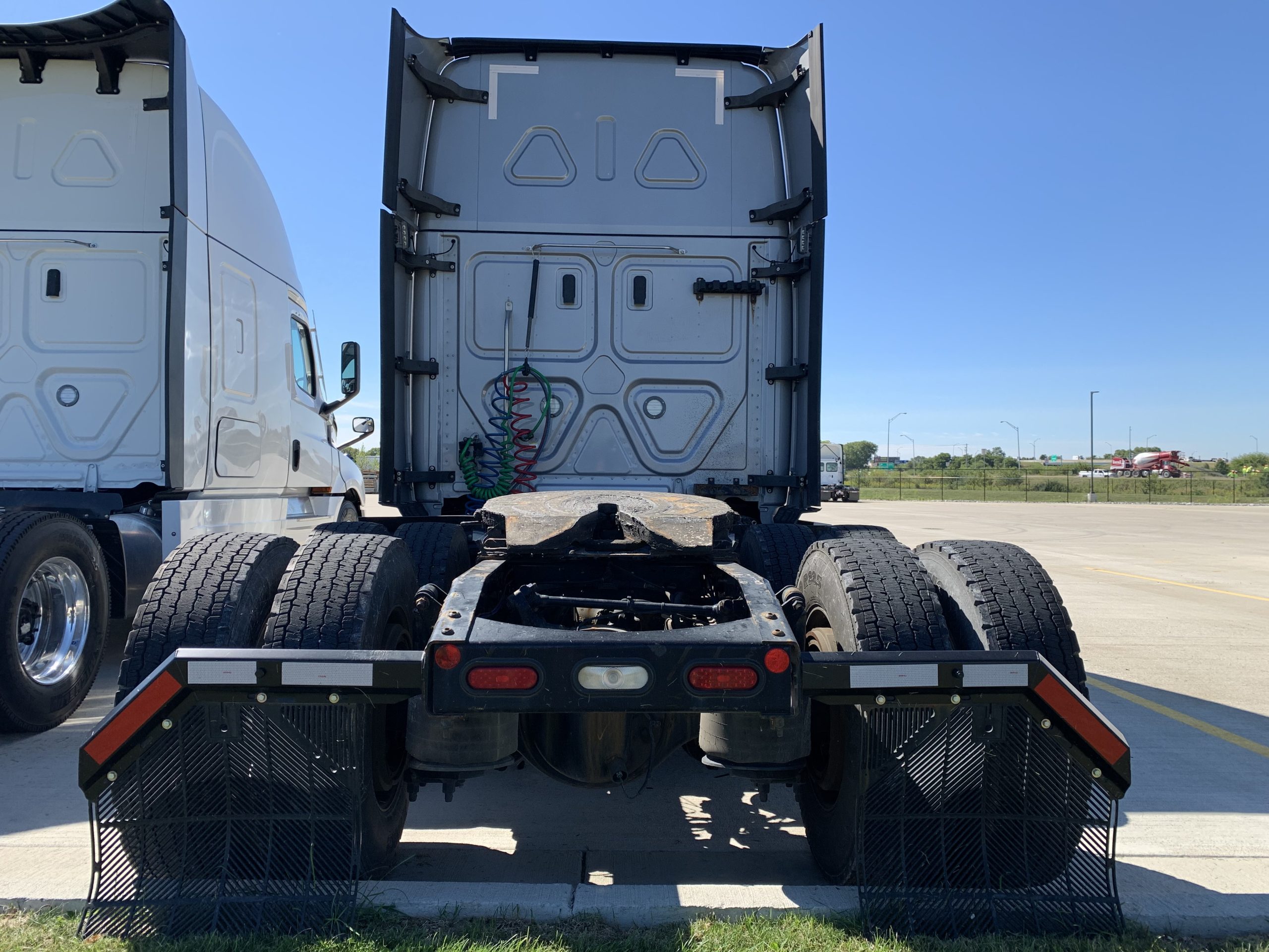 2019 Freightliner PT126 - image 4 of 6