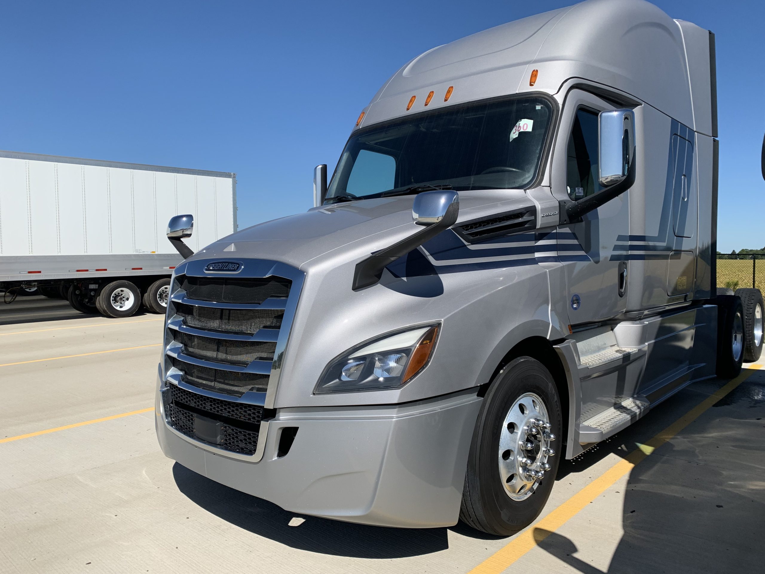 2019 Freightliner PT126 - image 1 of 6