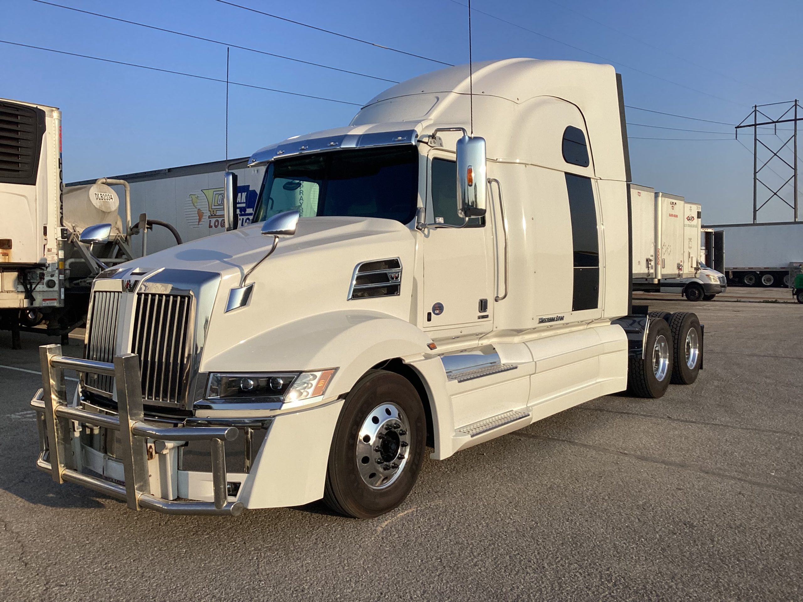 2022 Western Star 5700EX - image 1 of 6