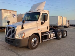 2018 Freightliner CA125 068PM00000J8gDd