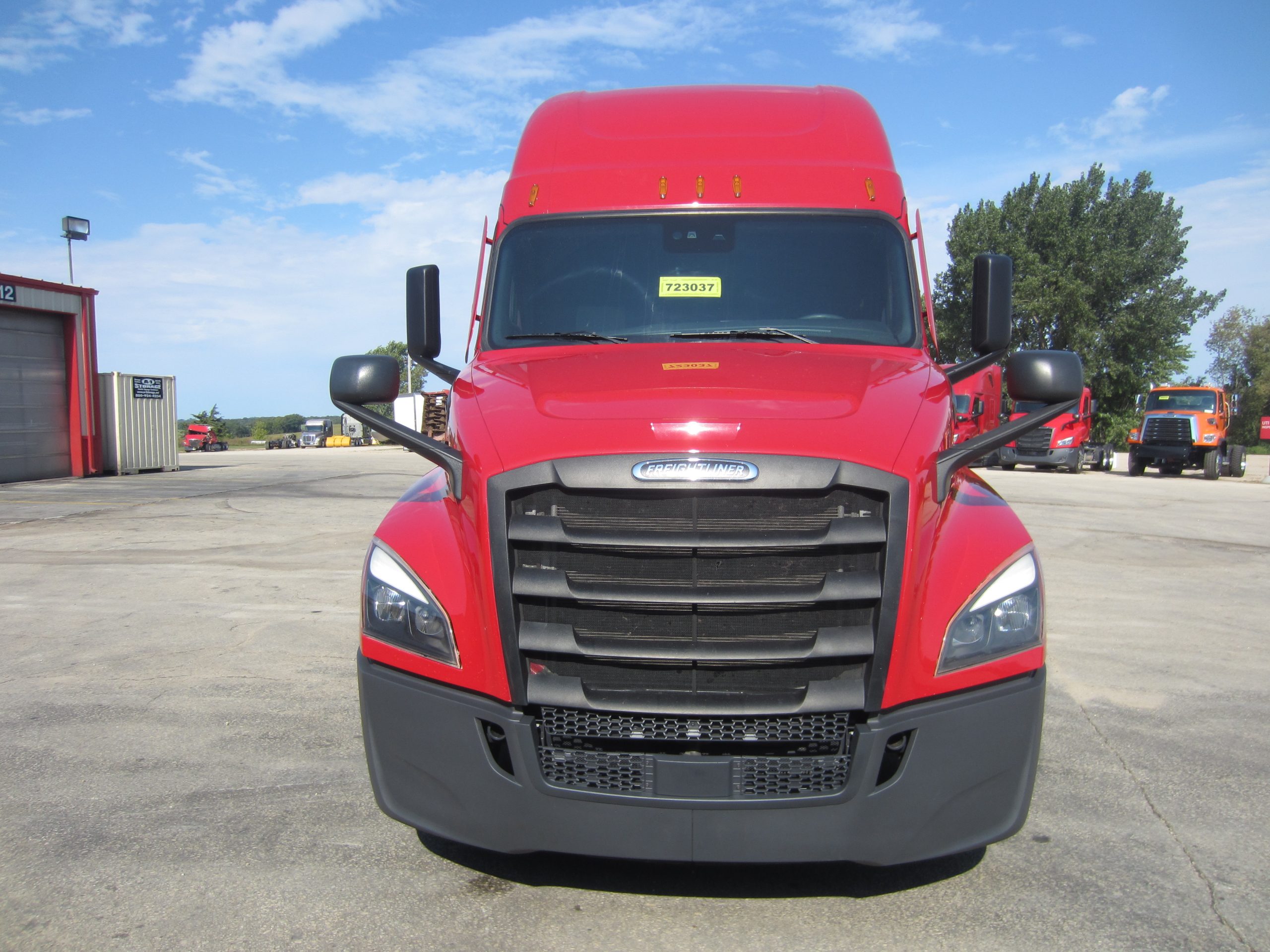 2022 Freightliner PT126 - image 2 of 6