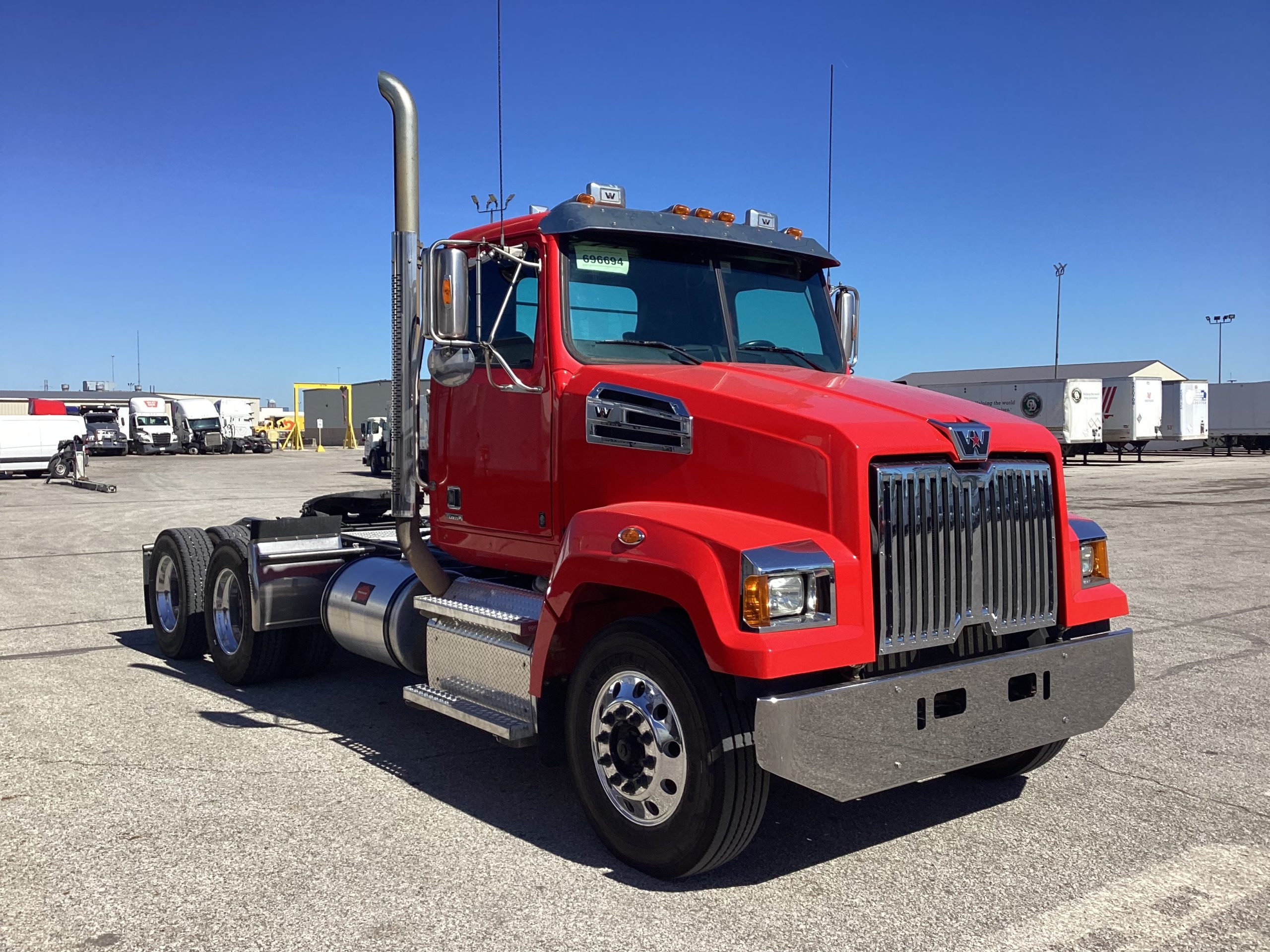 2021 Western Star 4700SF - image 3 of 5