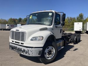 2020 Freightliner M2 106 068PM00000KcHPL