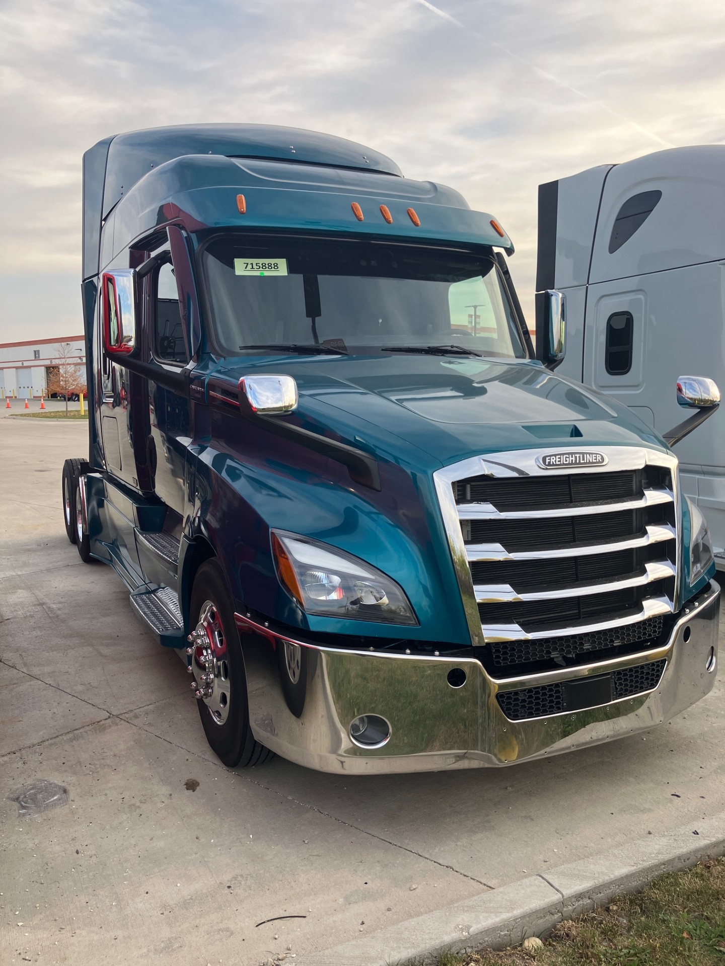 2022 Freightliner PT126 - image 3 of 6