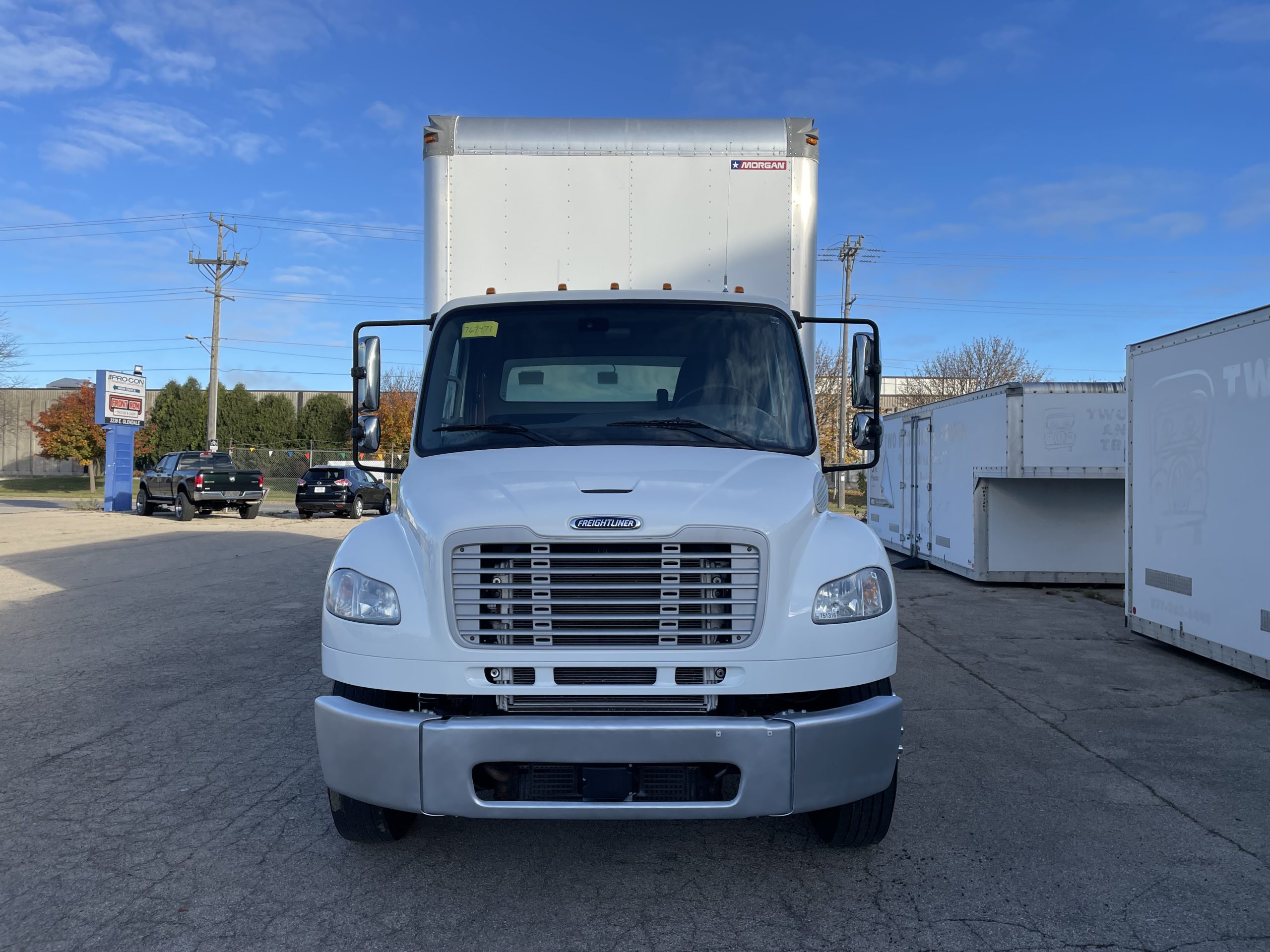 2018 Freightliner M2 106 - image 2 of 6