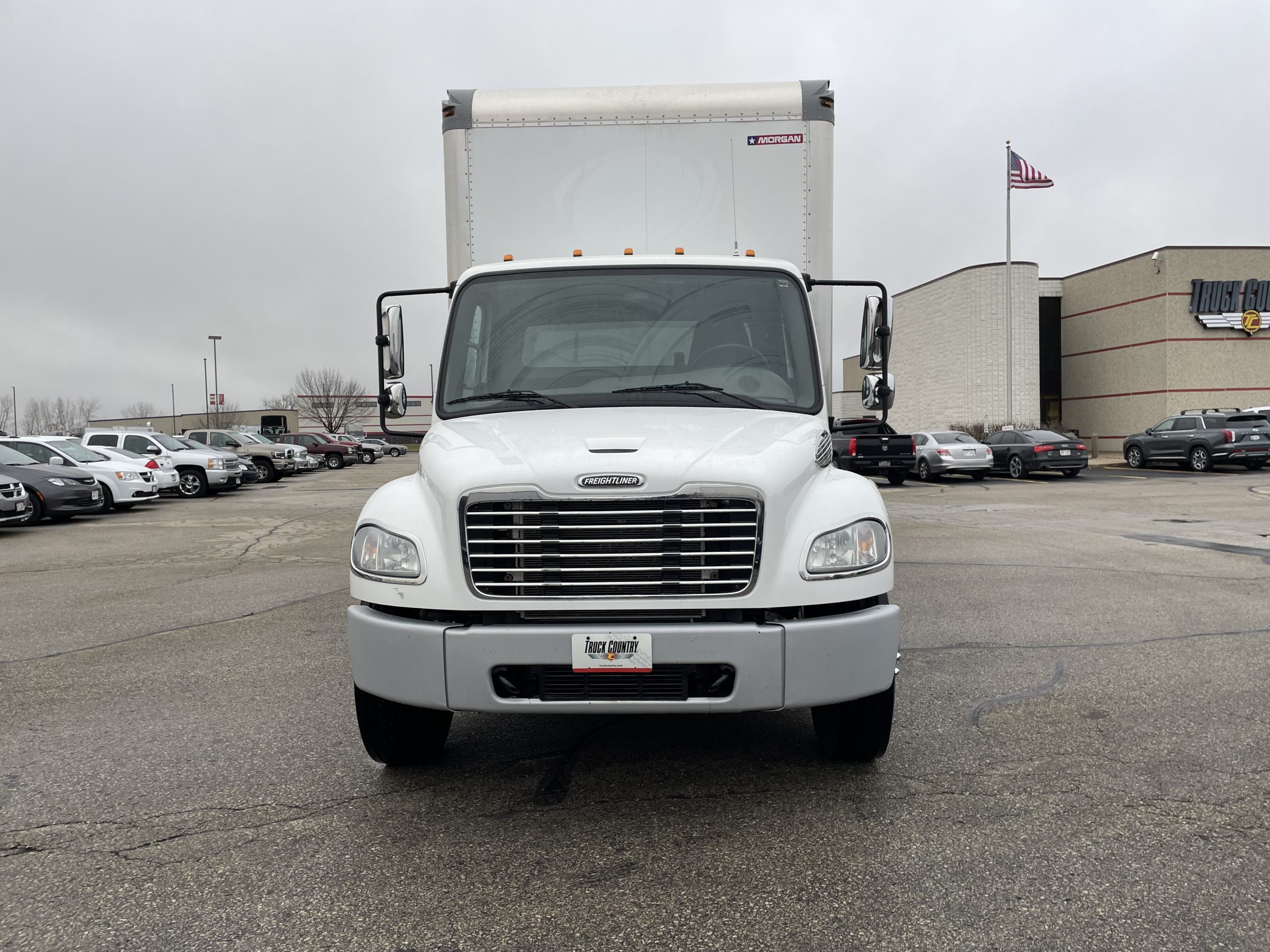 2019 Freightliner M2 106 - image 2 of 6