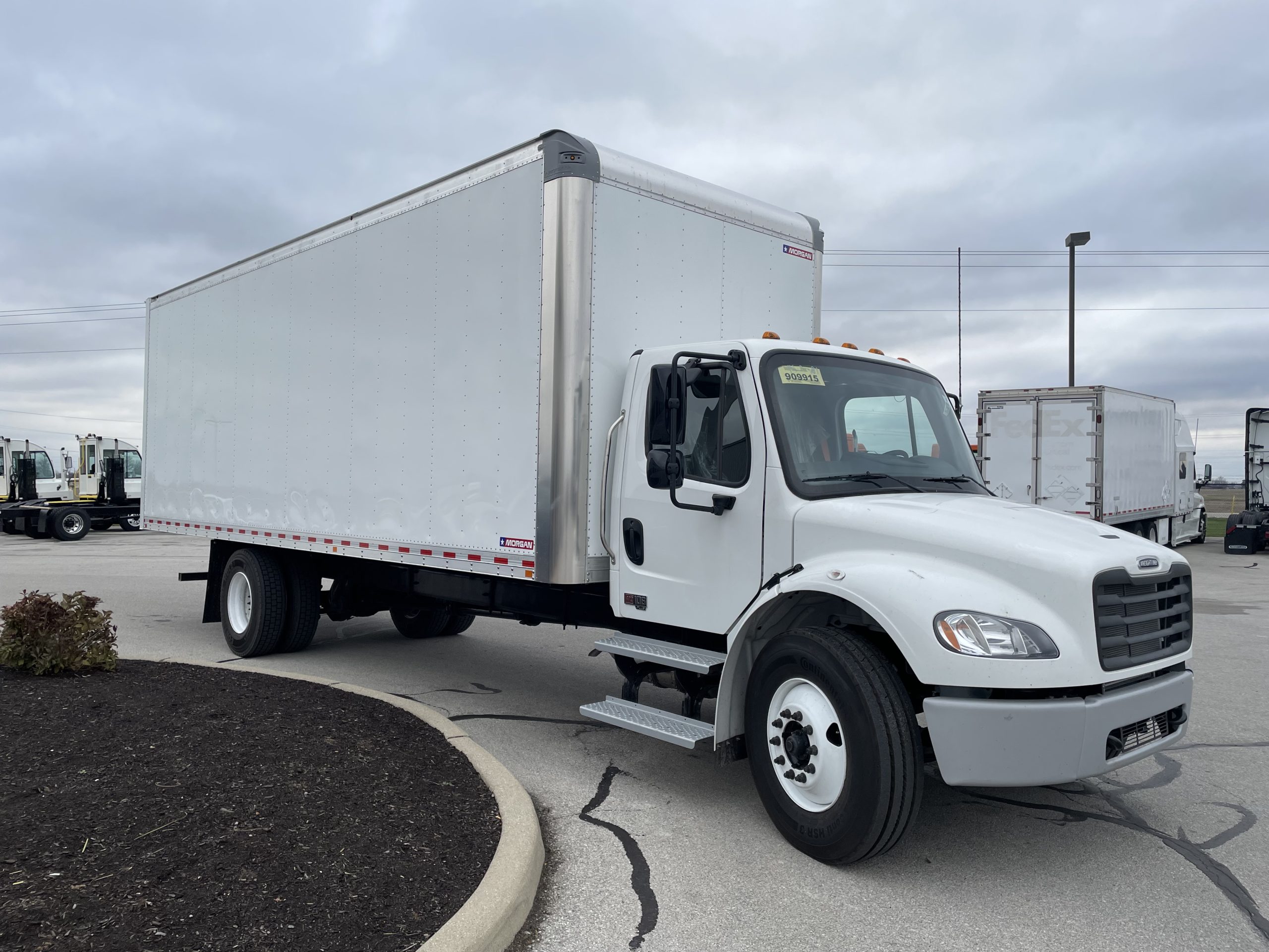 2025 Freightliner M260 - image 5 of 6