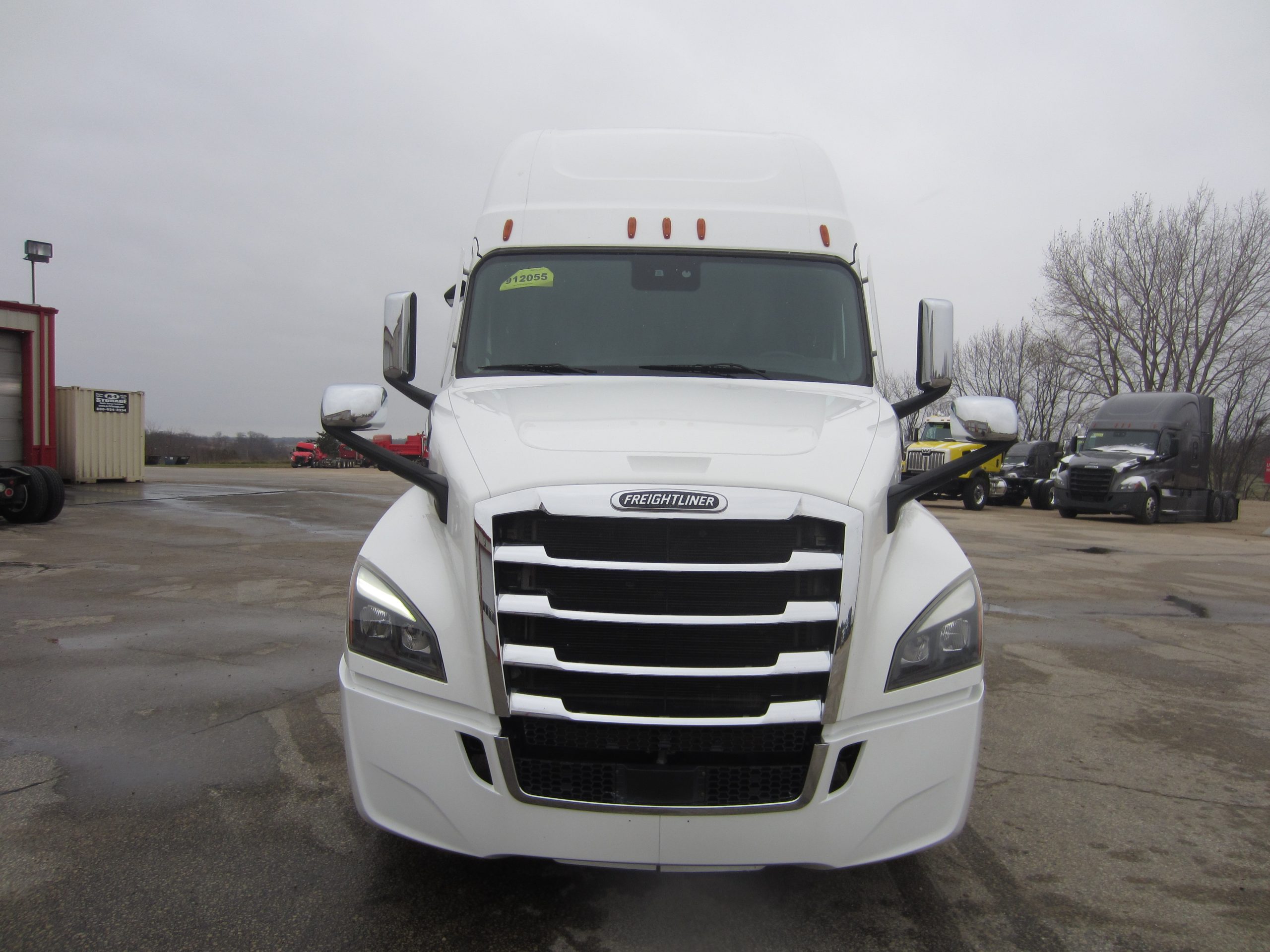 2021 Freightliner PT126 - image 2 of 6