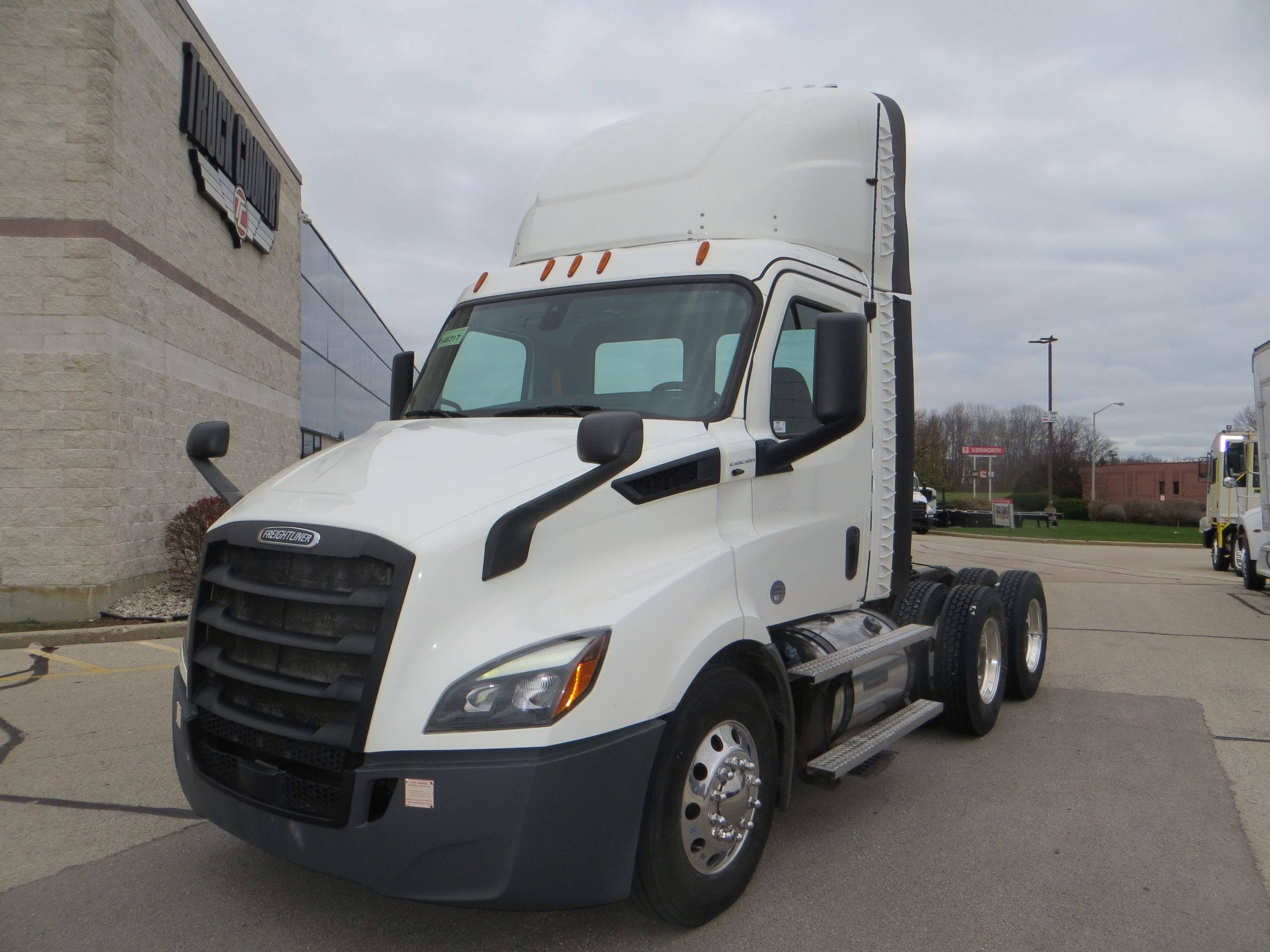 2020 Freightliner PE116 - image 1 of 6