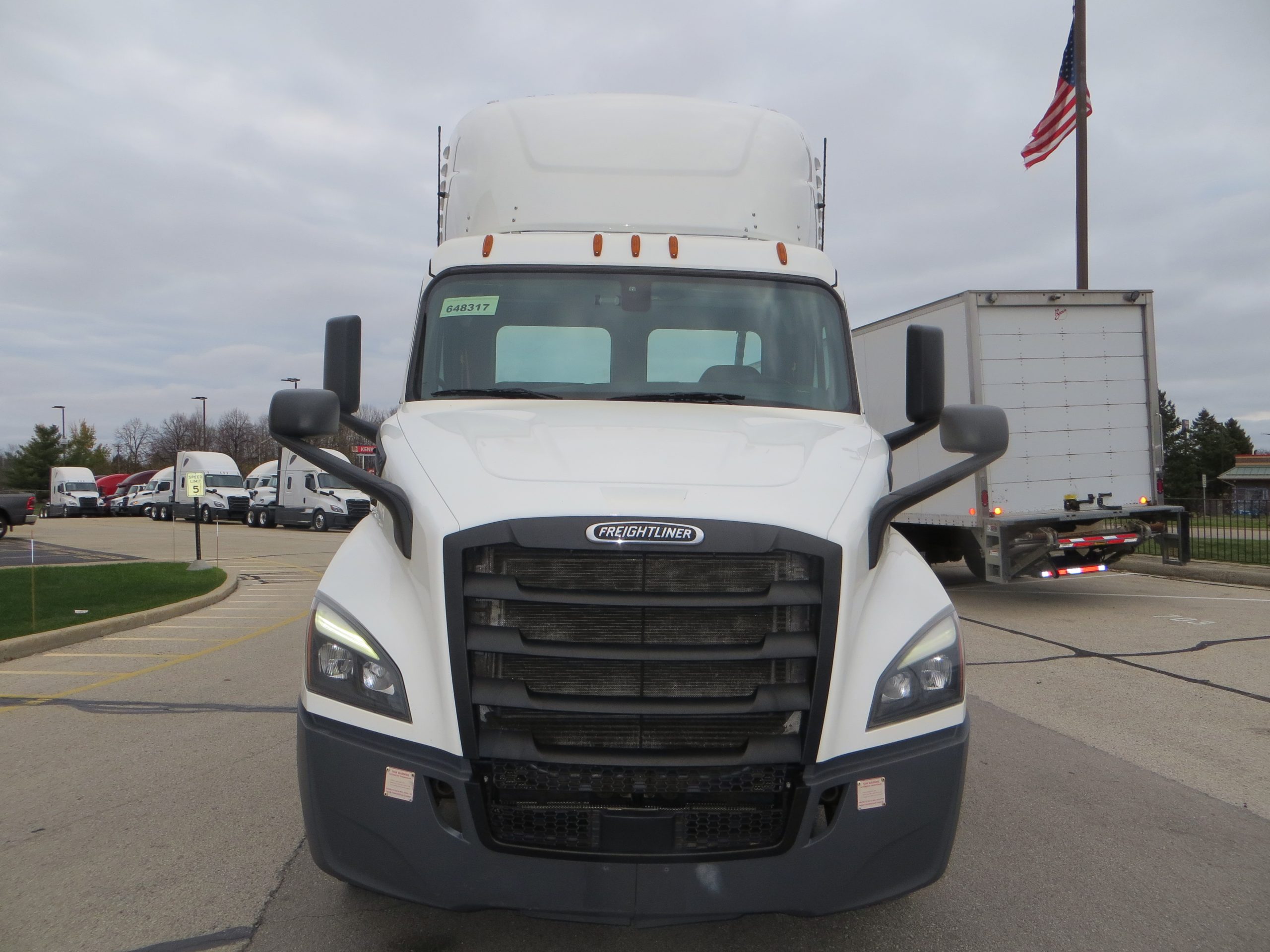 2020 Freightliner PE116 - image 2 of 6