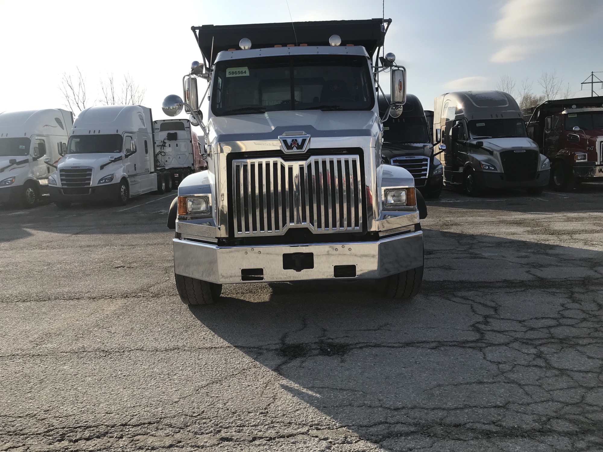 2019 Western Star 4700SB - image 4 of 6