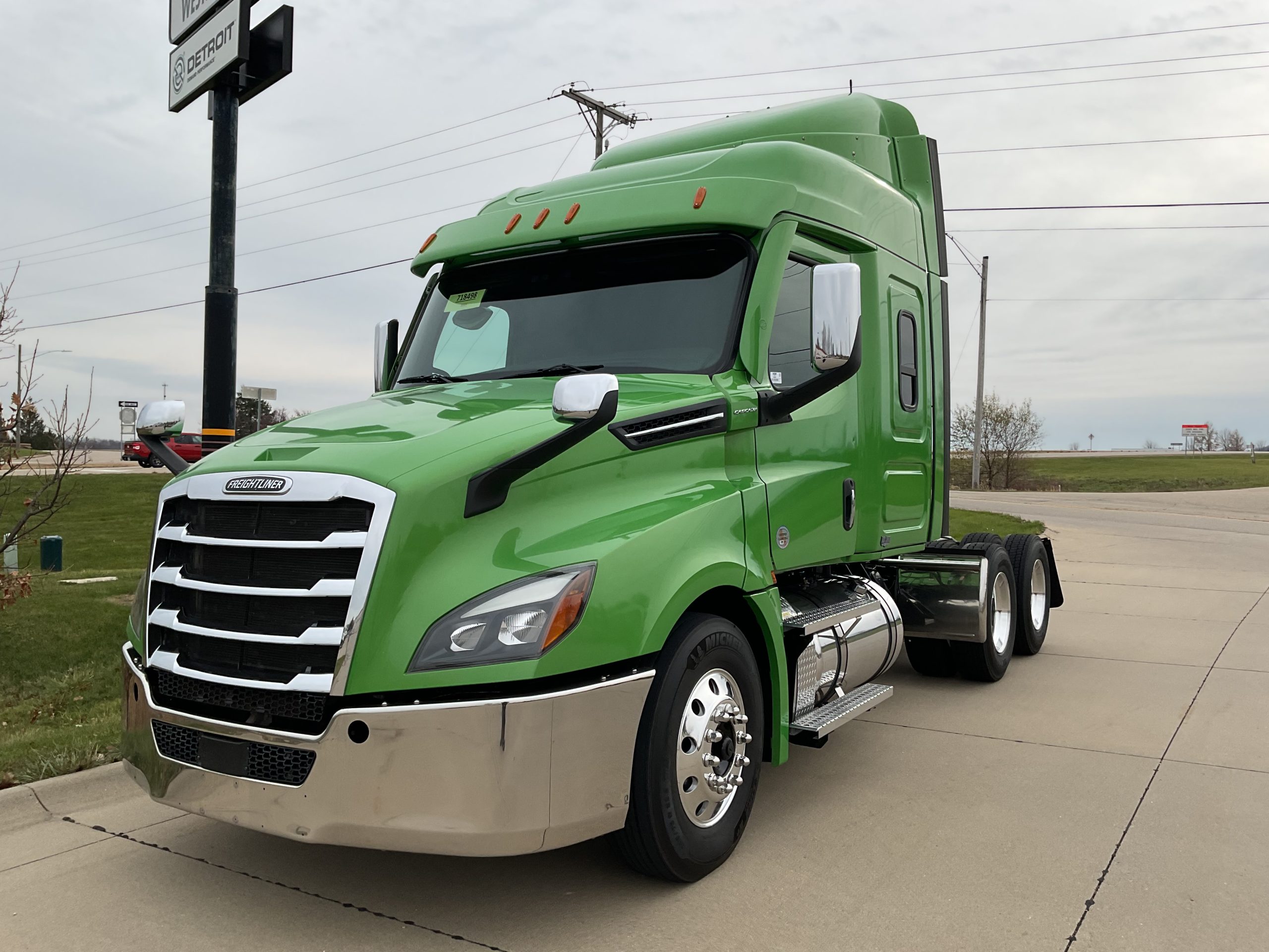 2020 Freightliner PT126 - image 2 of 6