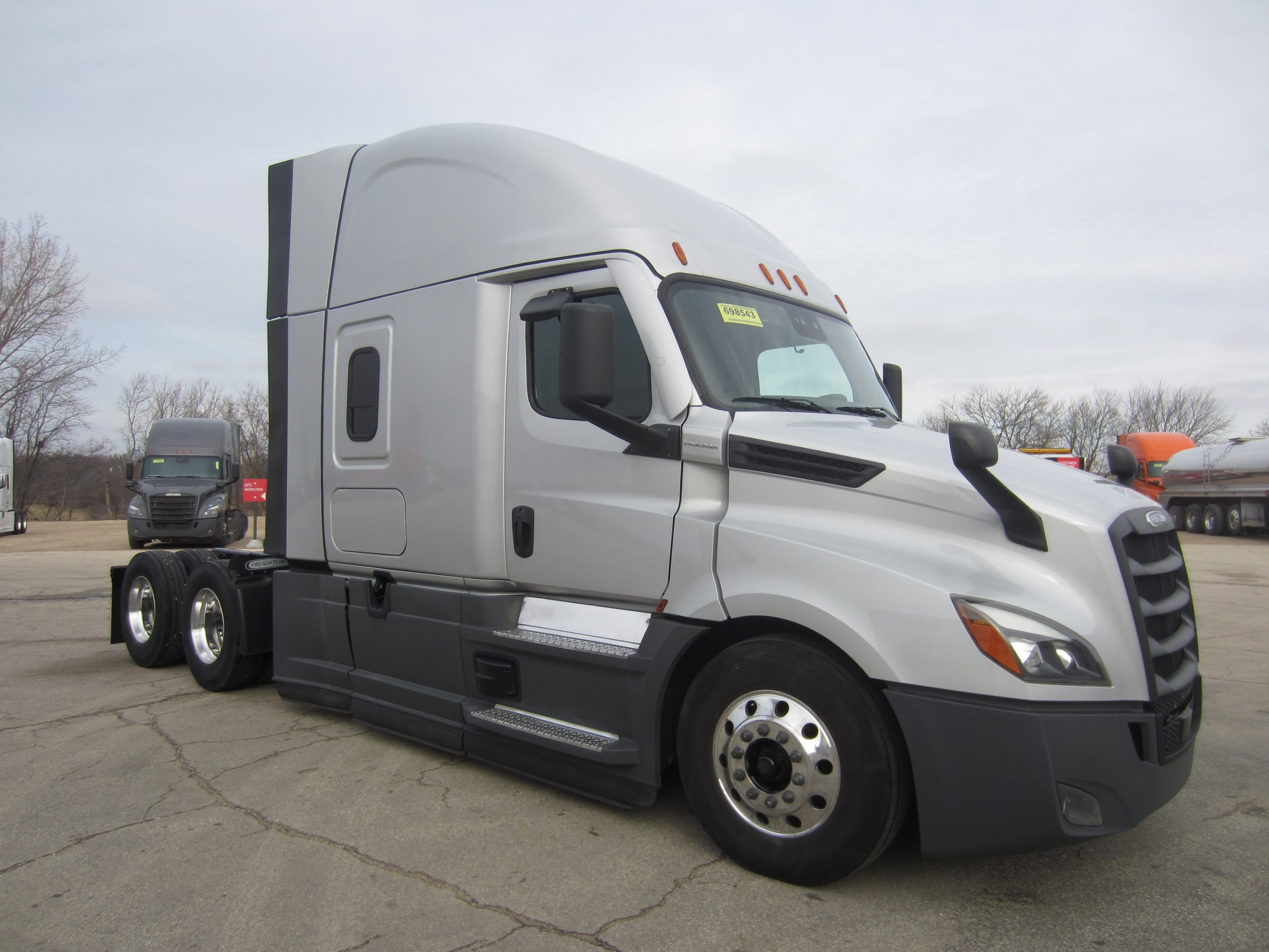 2022 Freightliner PT126 - image 3 of 6