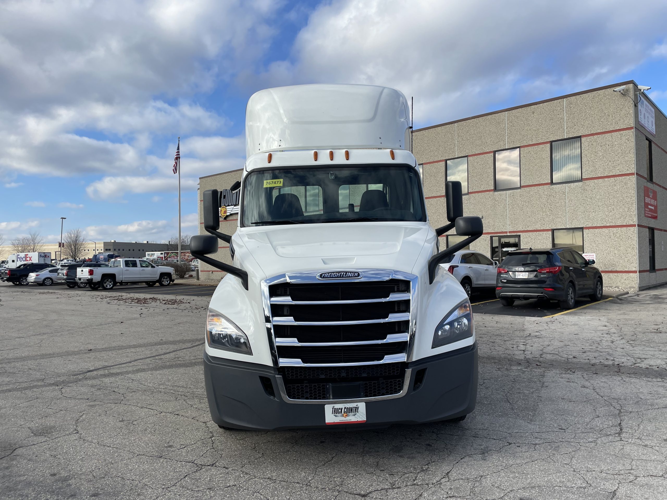 2020 Freightliner PT126 - image 2 of 6