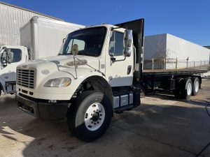 2016 Freightliner M280 068PM00000OYBpd