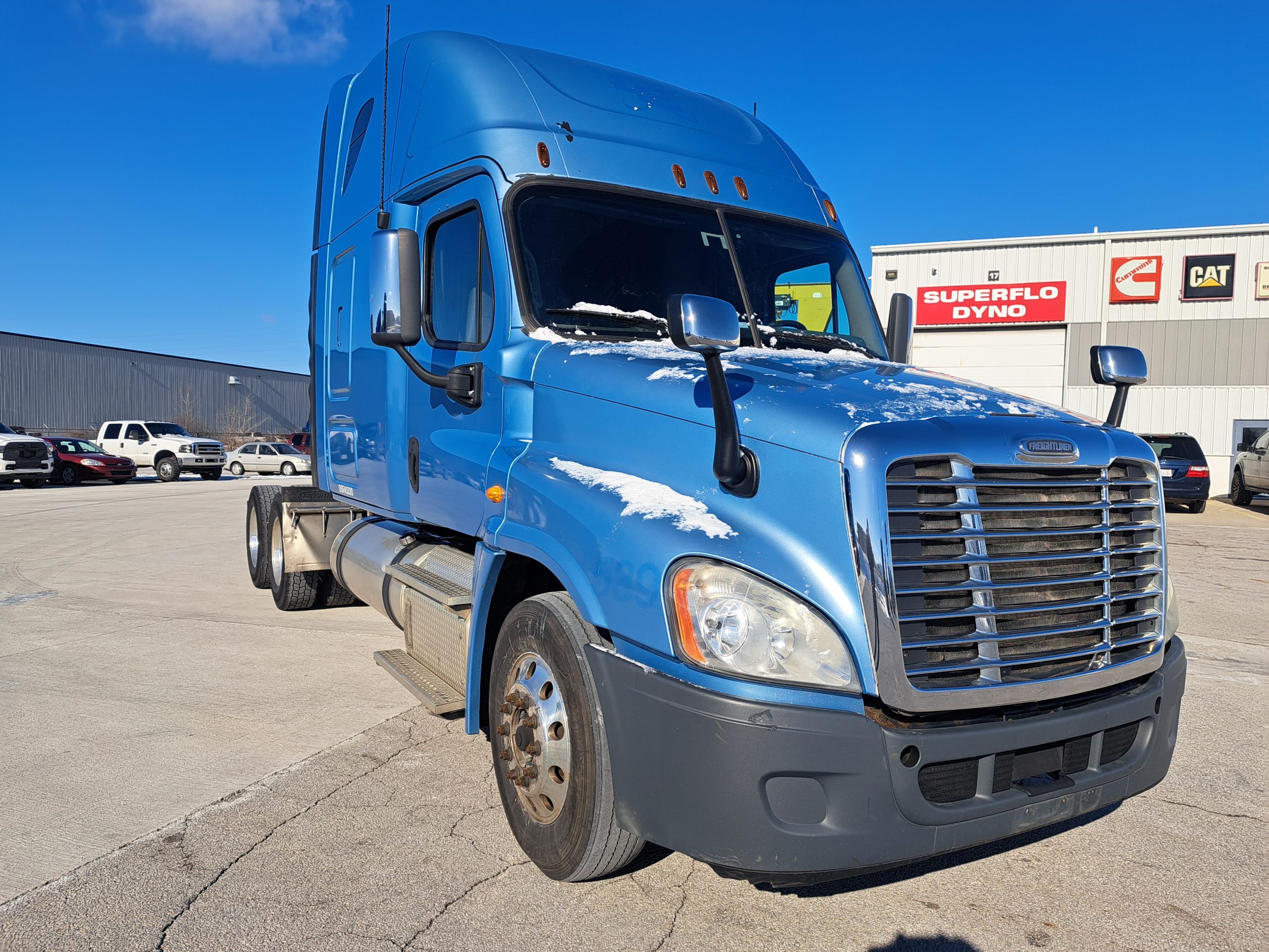 2013 Freightliner CA125 - image 3 of 6