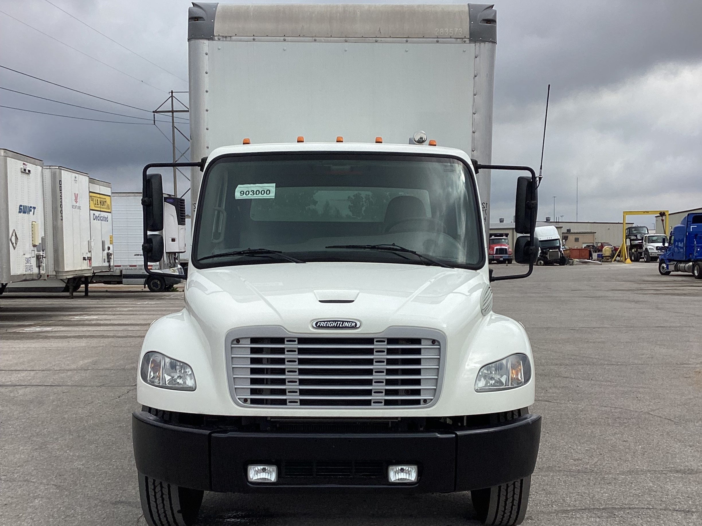 2020 Freightliner M2 106 - image 2 of 6