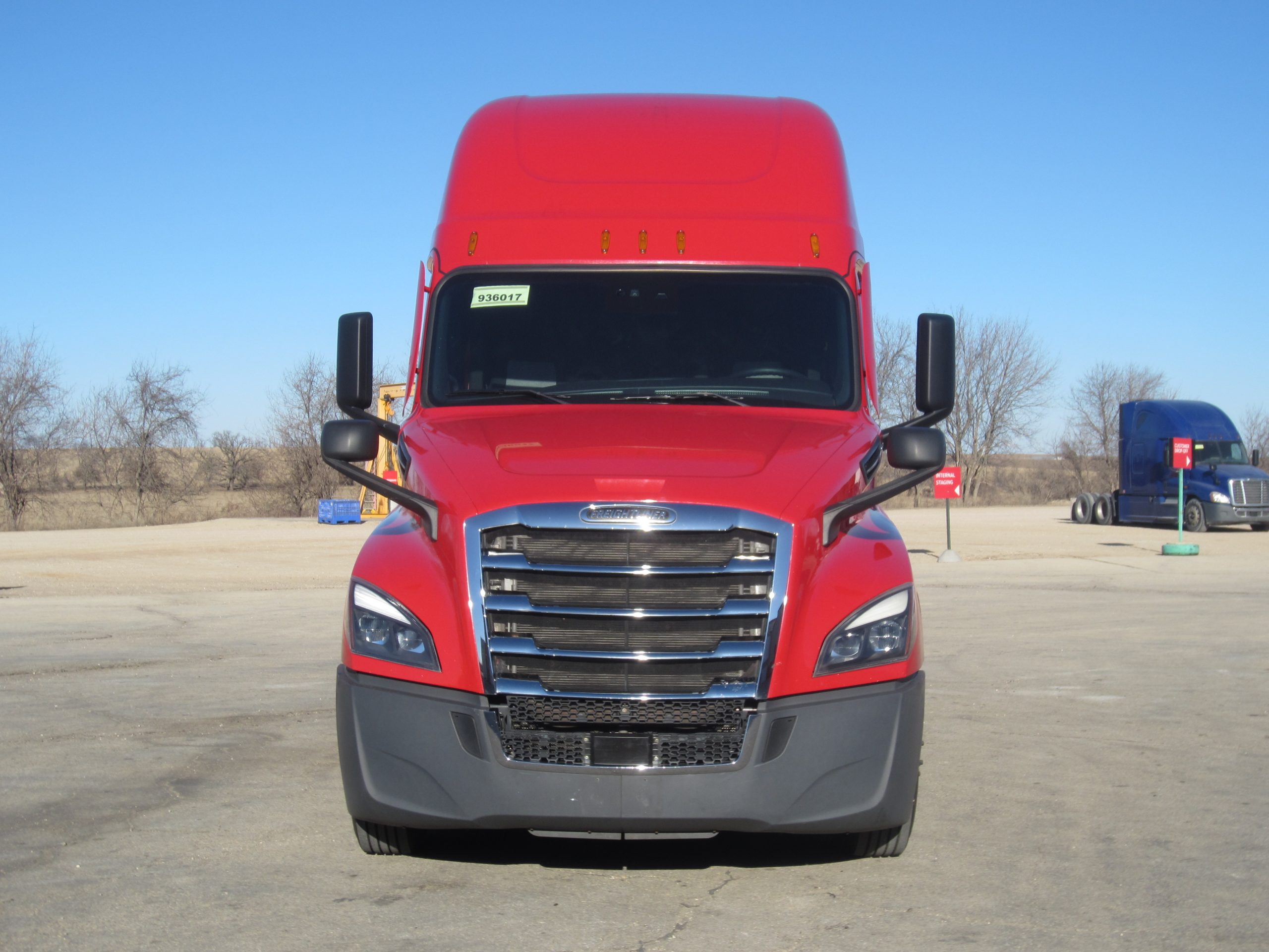 2021 Freightliner PT126 - image 2 of 6