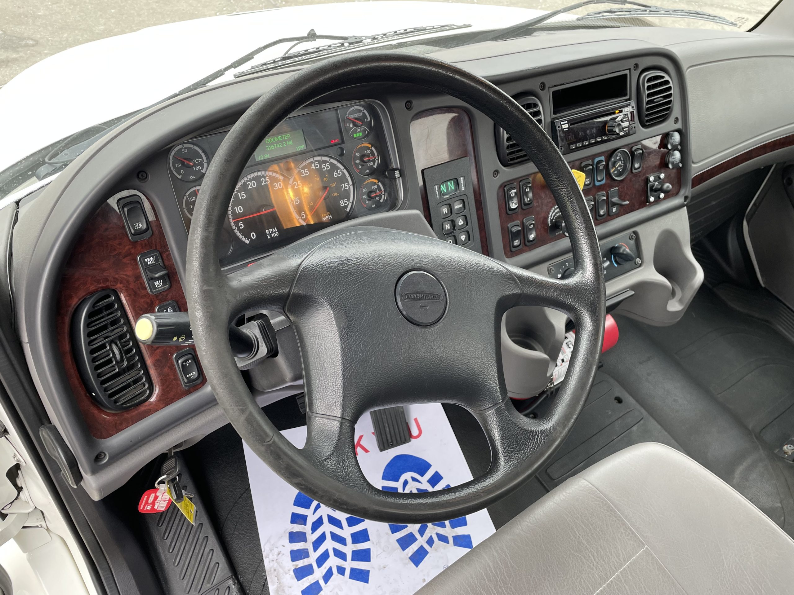 2019 Freightliner M280 - image 4 of 6