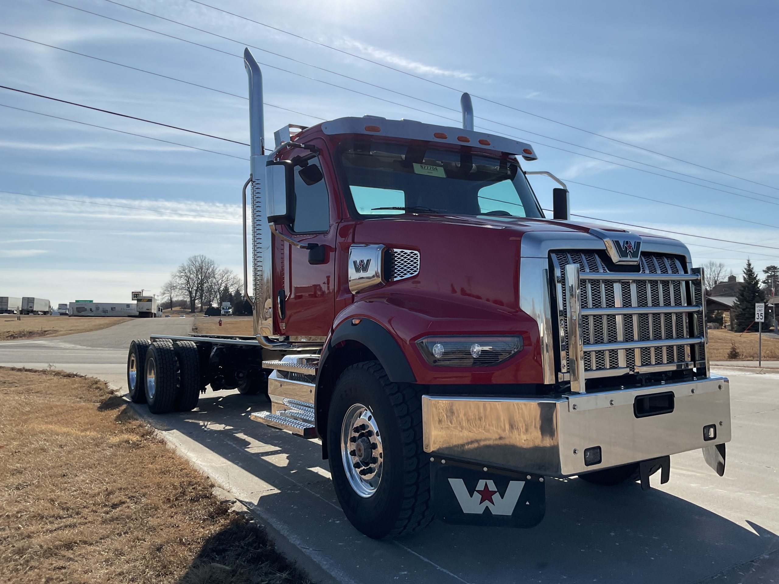 2025 Western Star 49X - image 3 of 6