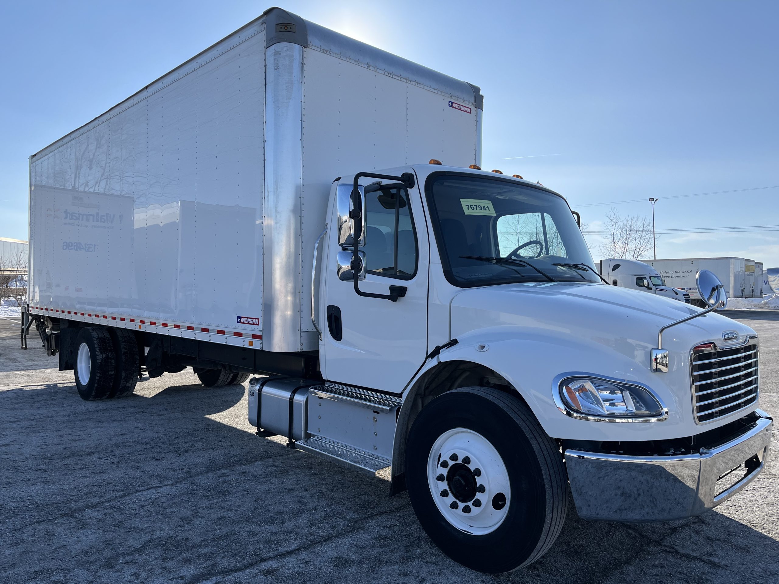 2022 Freightliner M2 106 - image 3 of 5